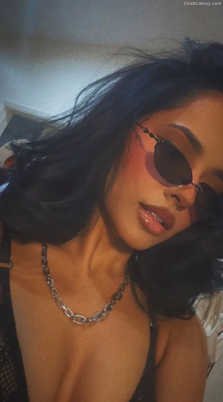 Becky G photo 24 of 806