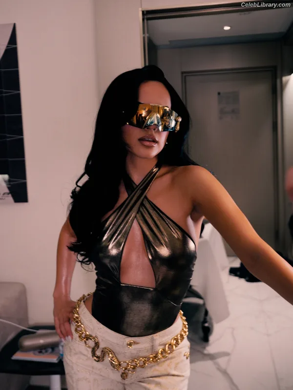 Becky G photo 21 of 806