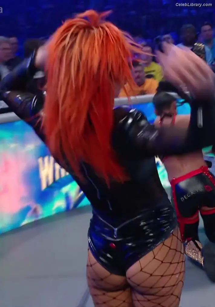 Becky Lynch photo 22 of 389
