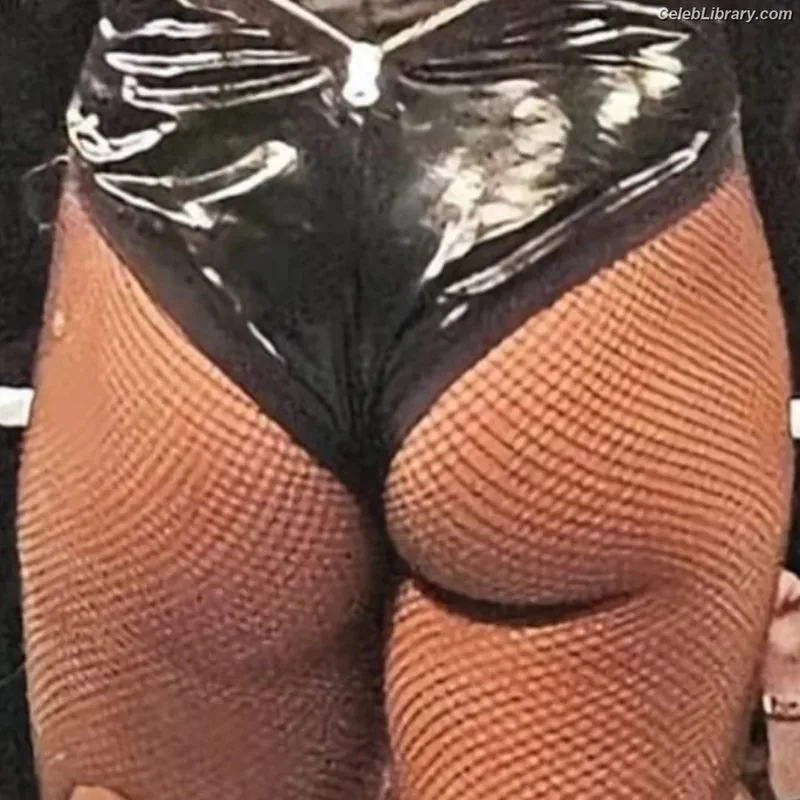 Becky Lynch photo 18 of 390