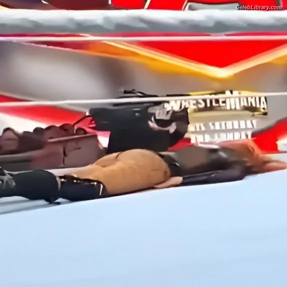 Becky Lynch photo 9 of 390