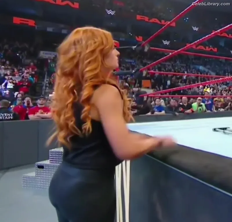 Becky Lynch photo 1 of 390