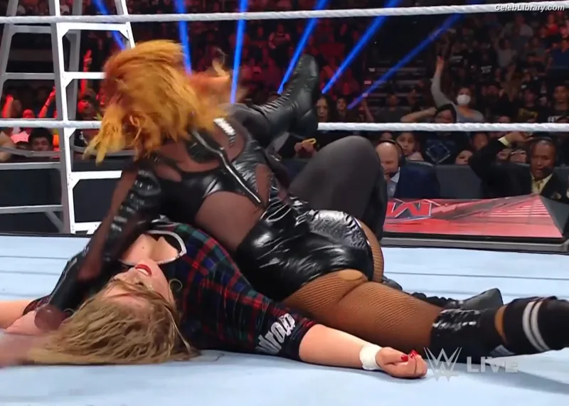 Becky Lynch photo 12 of 390