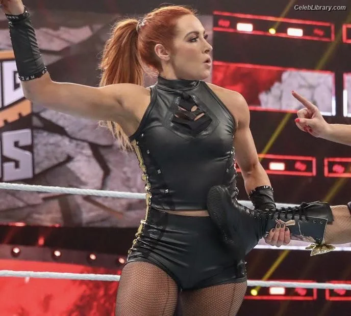 Becky Lynch photo 7 of 390