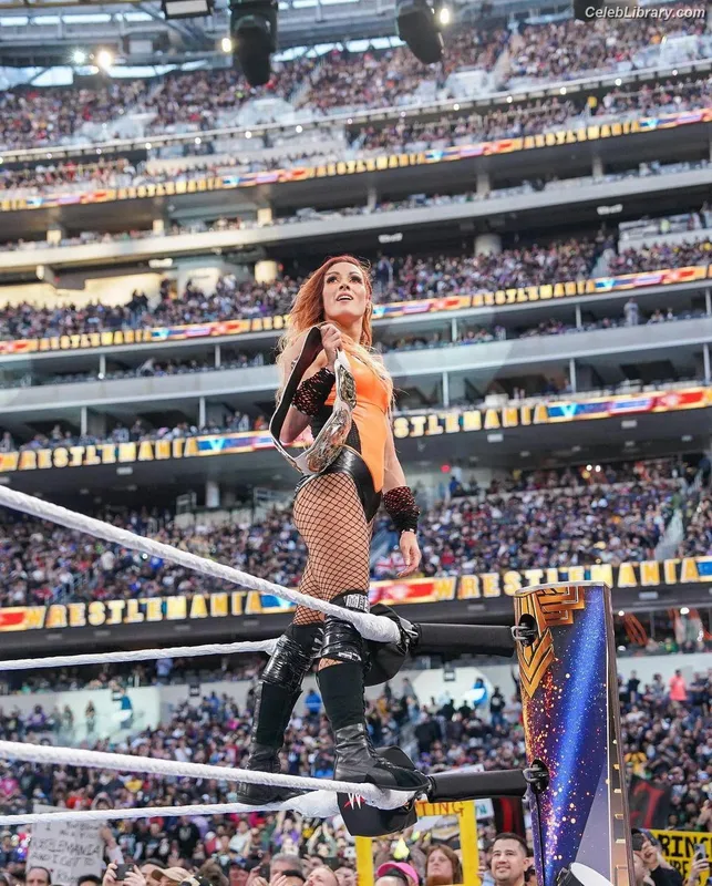 Becky Lynch photo 19 of 390
