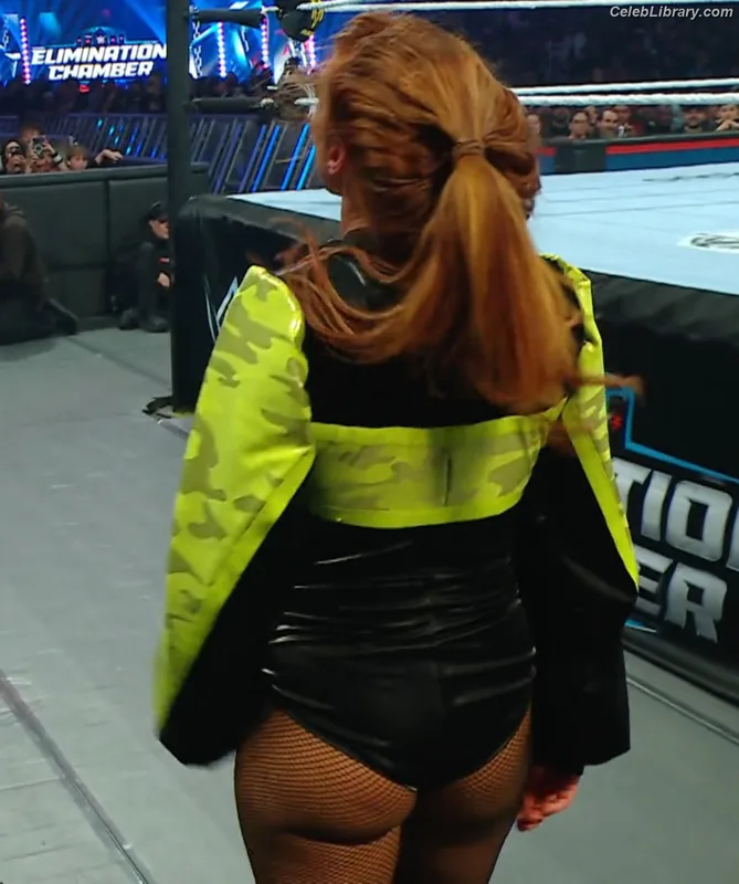 Becky Lynch photo 24 of 390