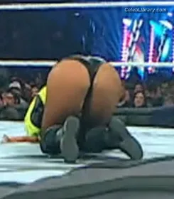 Becky Lynch photo 11 of 390