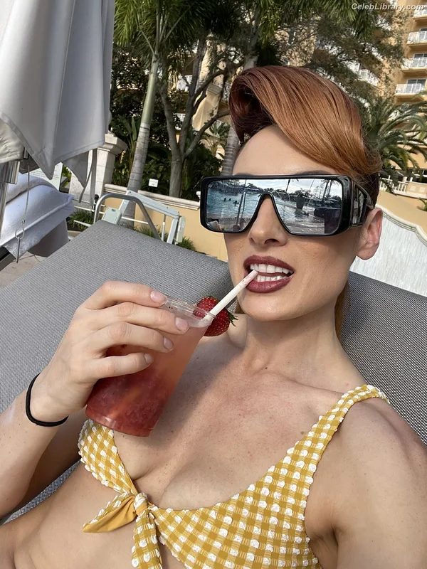 Becky Lynch photo 21 of 390