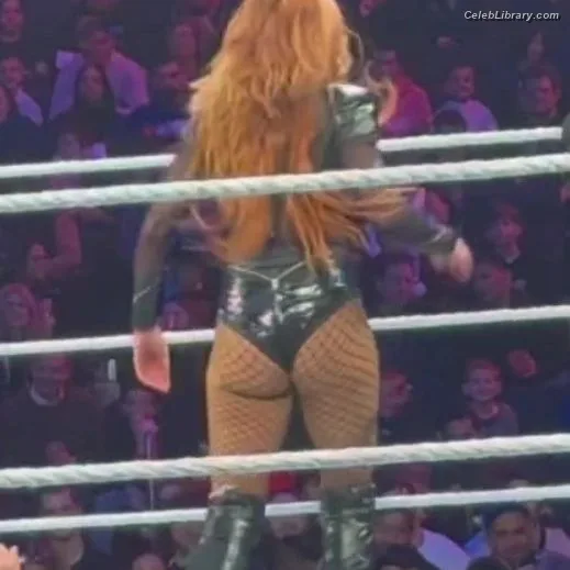 Becky Lynch photo 8 of 390