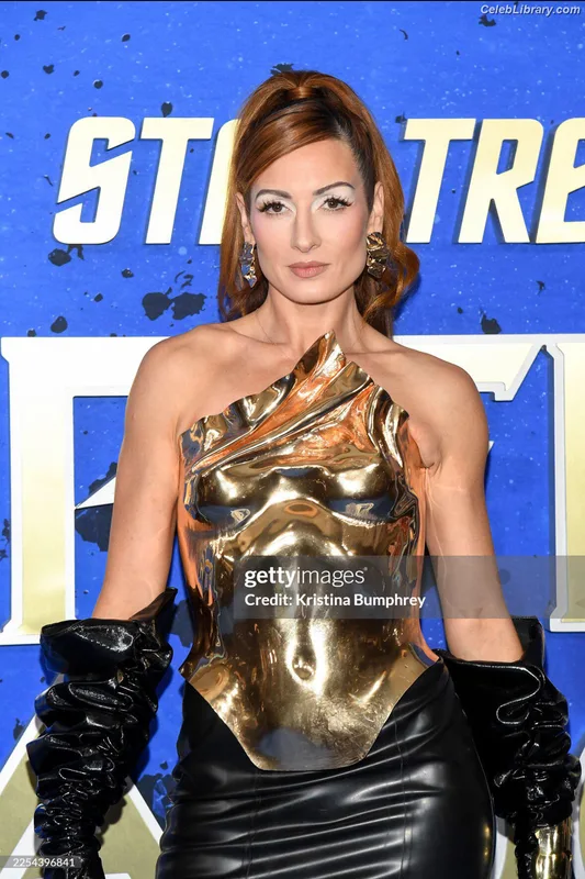 Becky Lynch photo 23 of 390