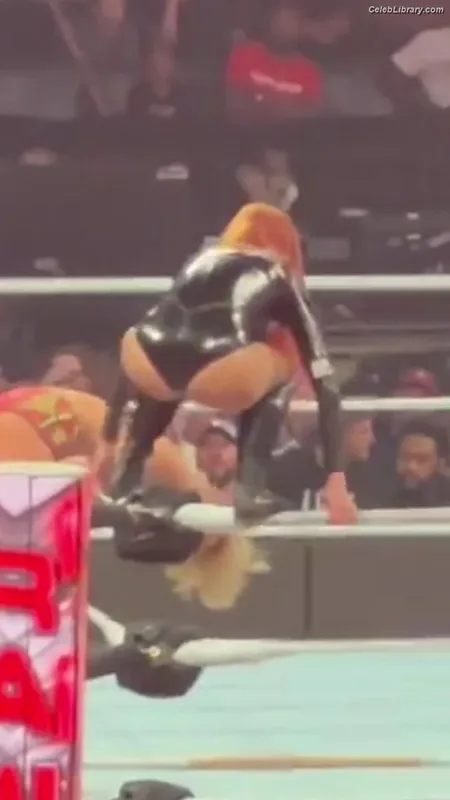 Becky Lynch photo 1 of 390