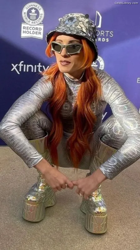 Becky Lynch photo 5 of 390