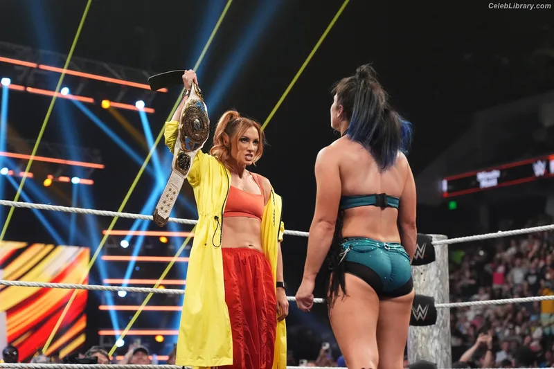 Becky Lynch photo 22 of 390