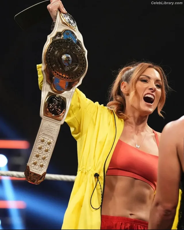 Becky Lynch photo 24 of 390