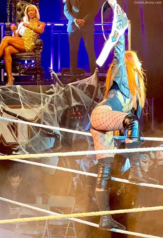 Becky Lynch photo 3 of 390