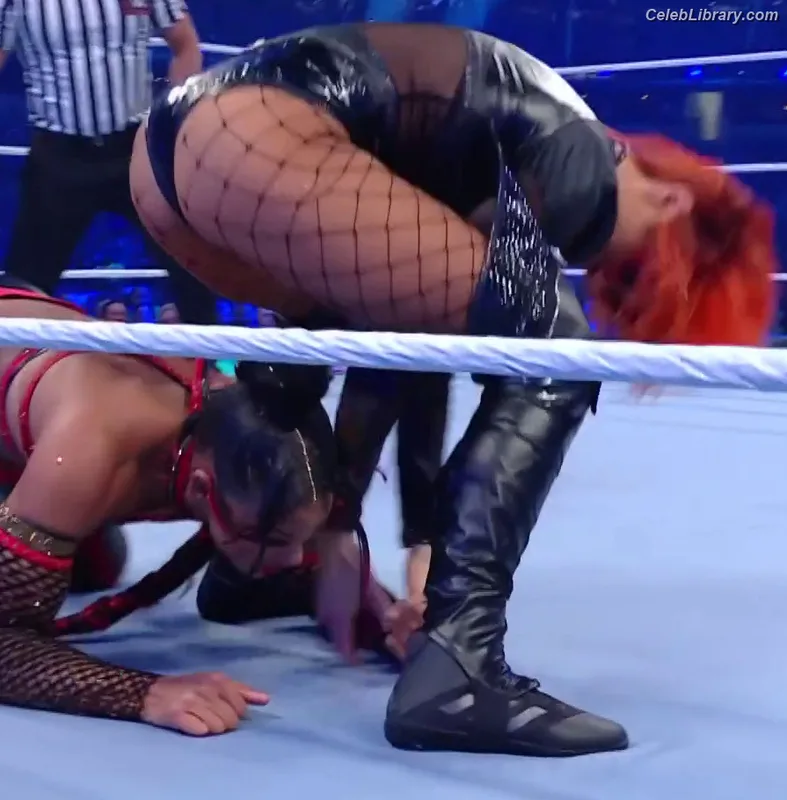 Becky Lynch photo 18 of 390