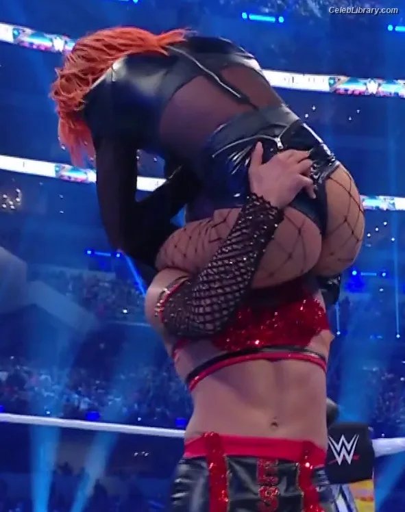 Becky Lynch photo 1 of 390