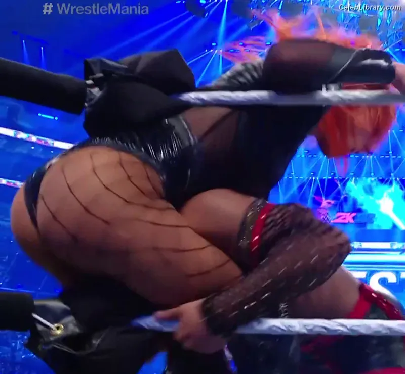 Becky Lynch photo 3 of 390