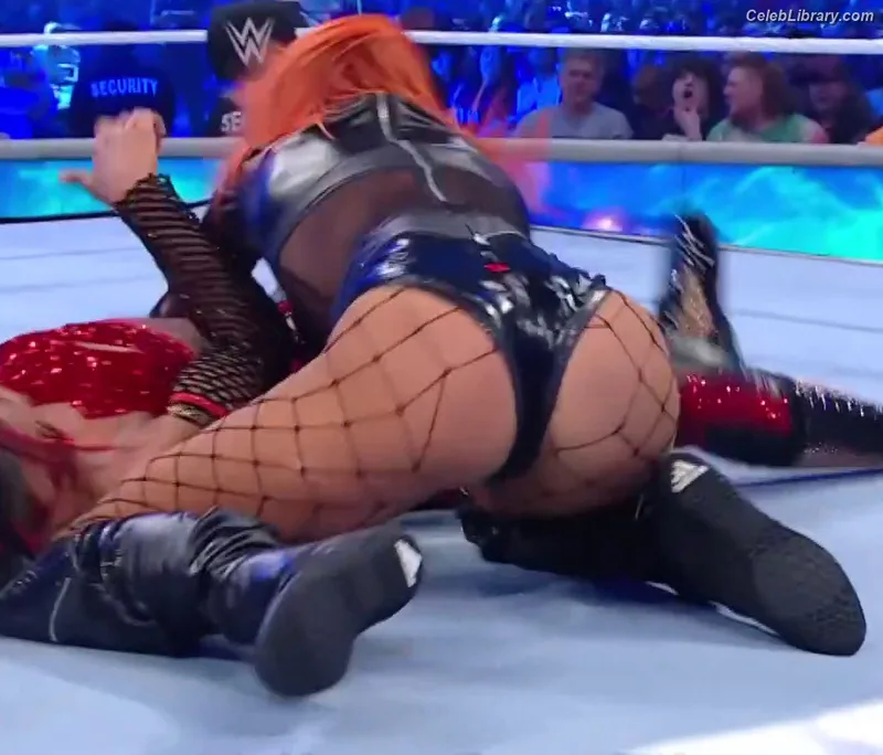 Becky Lynch photo 6 of 390