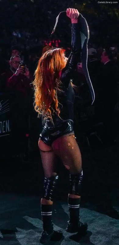 Becky Lynch photo 4 of 390