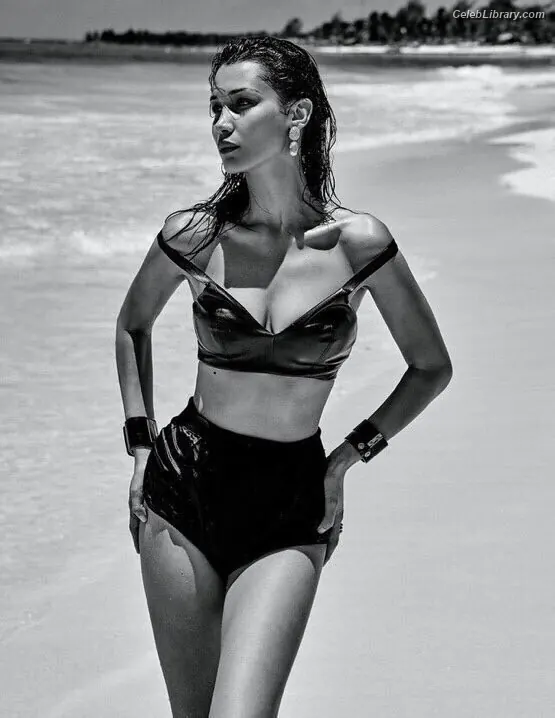 Bella Hadid photo 6 of 1888