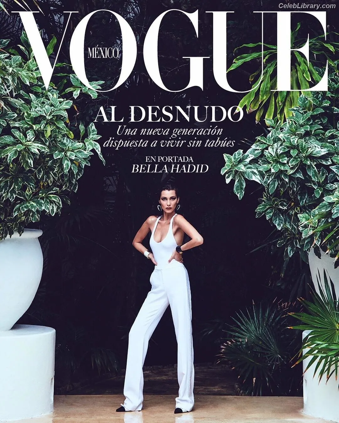 Bella Hadid photo 11 of 1888