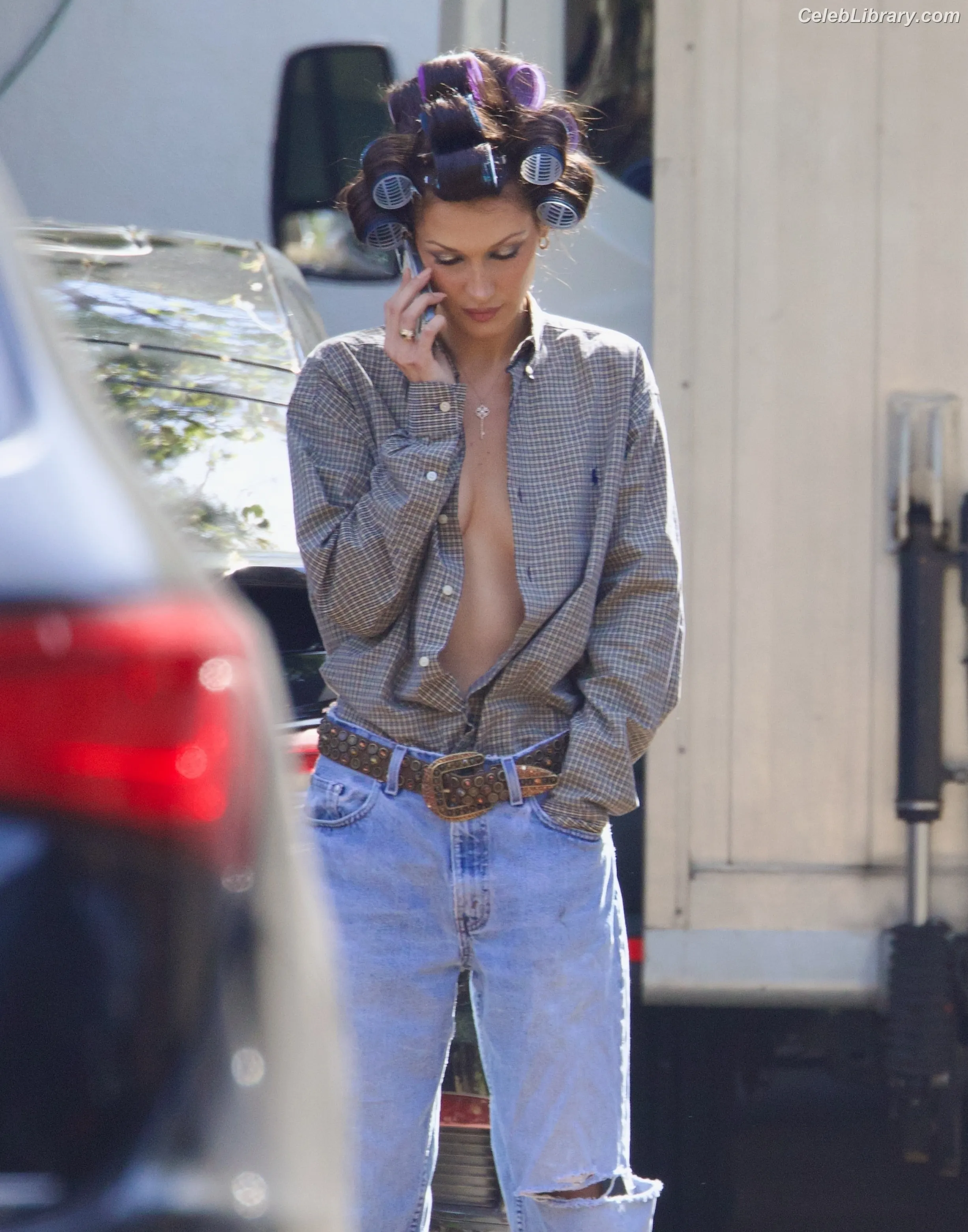 Bella Hadid photo 10 of 1888