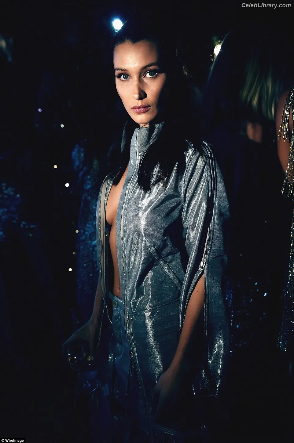Bella Hadid photo 2 of 1888