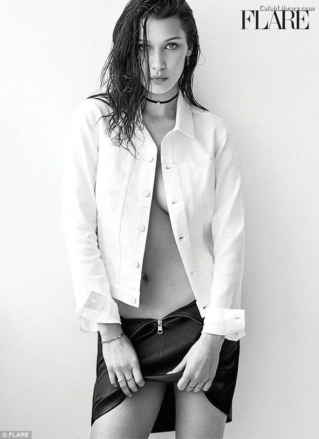 Bella Hadid photo 4 of 1888