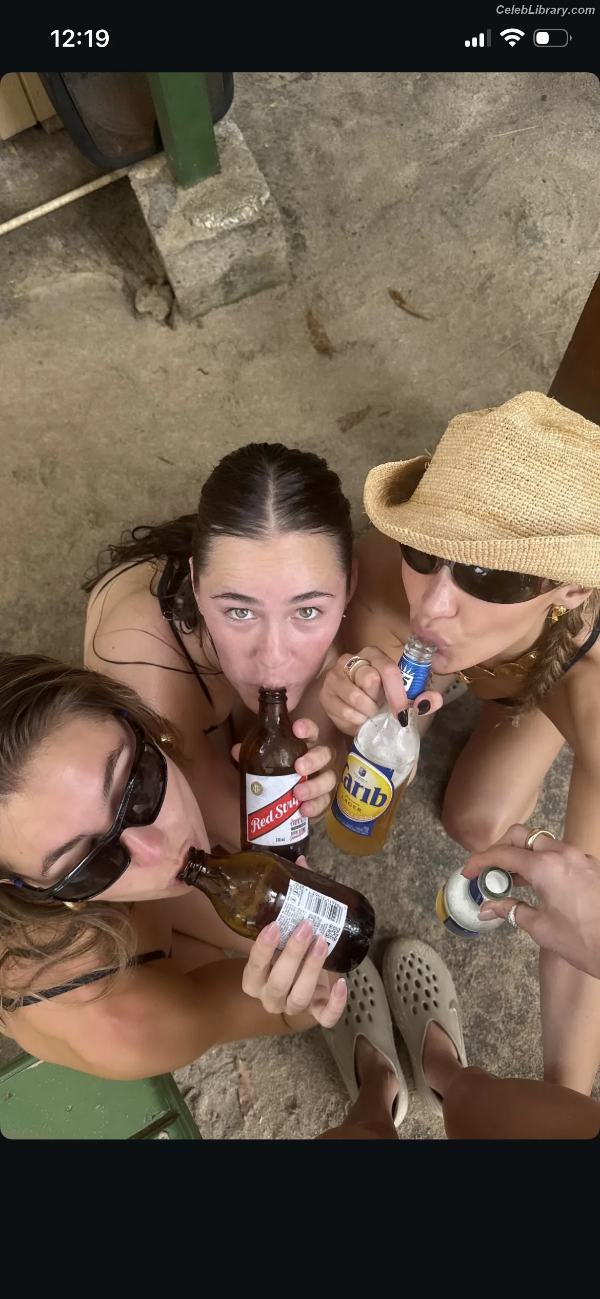 Bella Hadid photo 20 of 1888