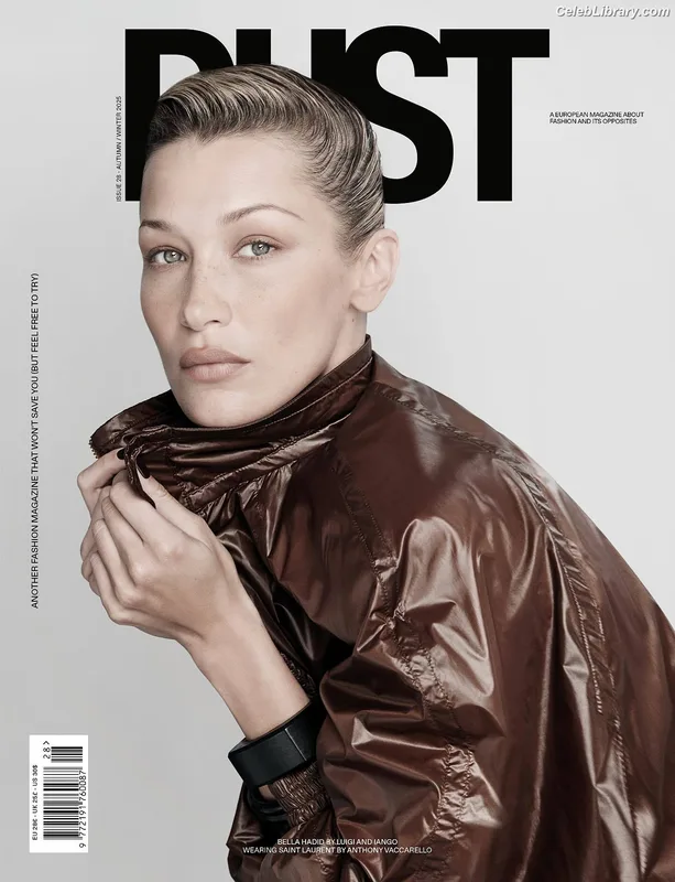 Bella Hadid photo 14 of 1874