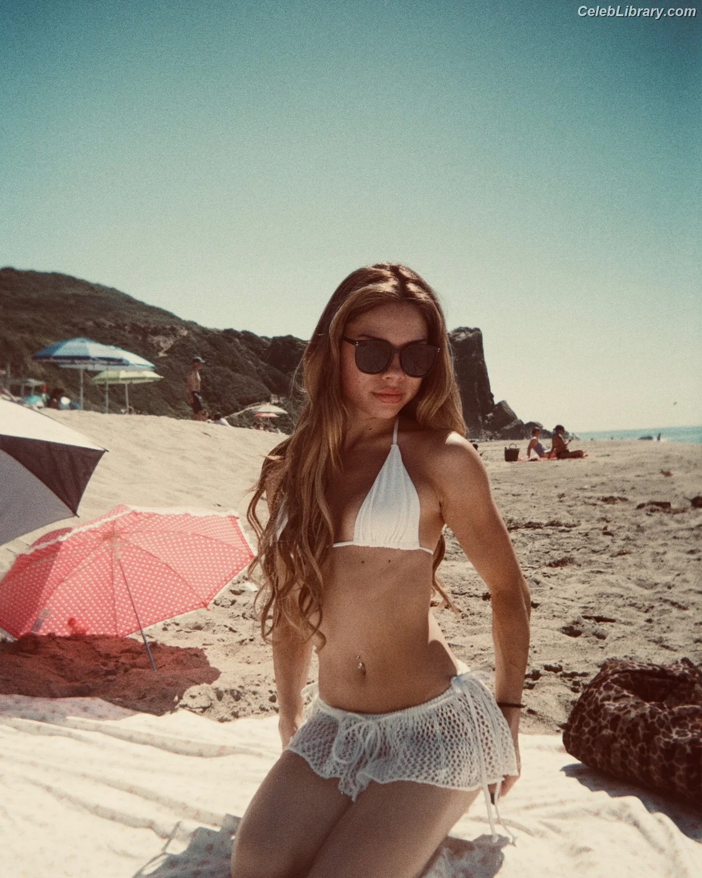 Bella Shepard photo 12 of 25