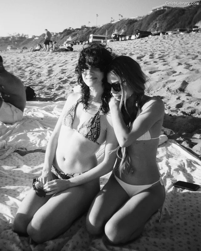 Bella Shepard photo 8 of 26