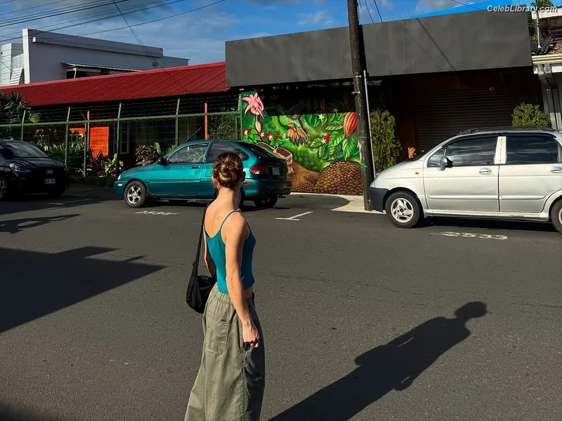 Bella Shepard photo 22 of 26