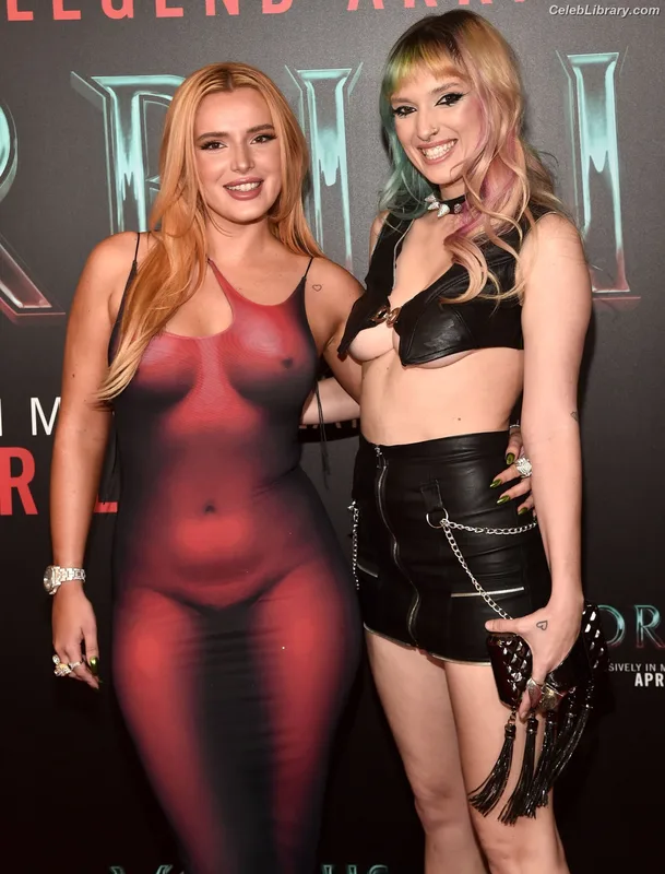 Bella Thorne photo 1 of 3680
