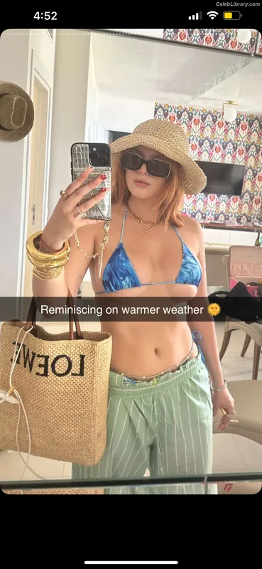 Bella Thorne photo 3 of 3680