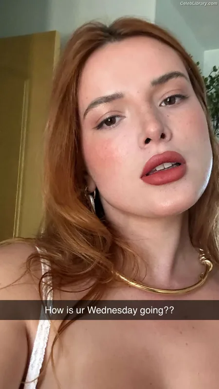 Bella Thorne photo 22 of 3680