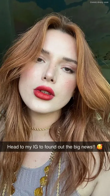 Bella Thorne photo 19 of 3680