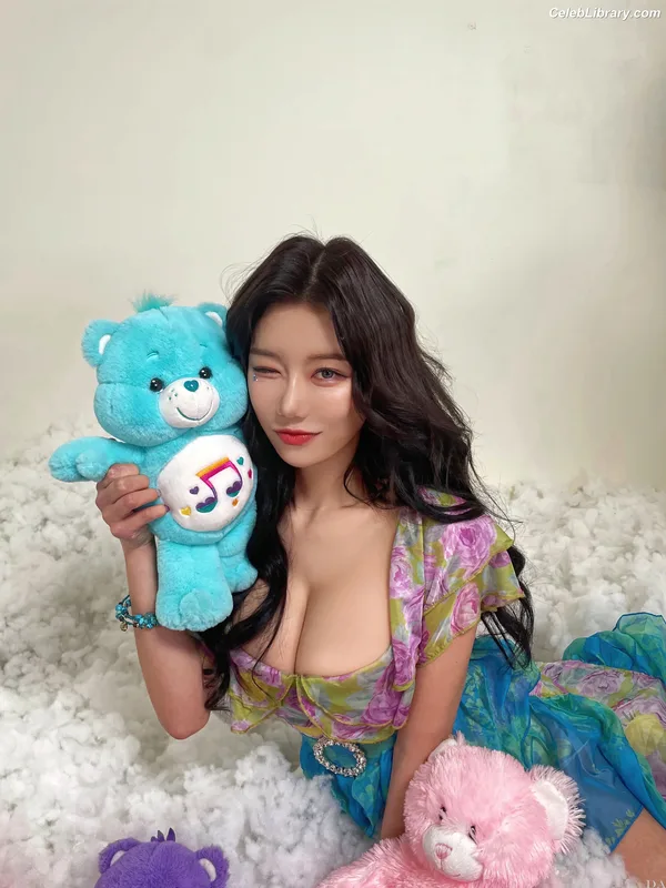 Berry (빛베리) photo 10 of 2598