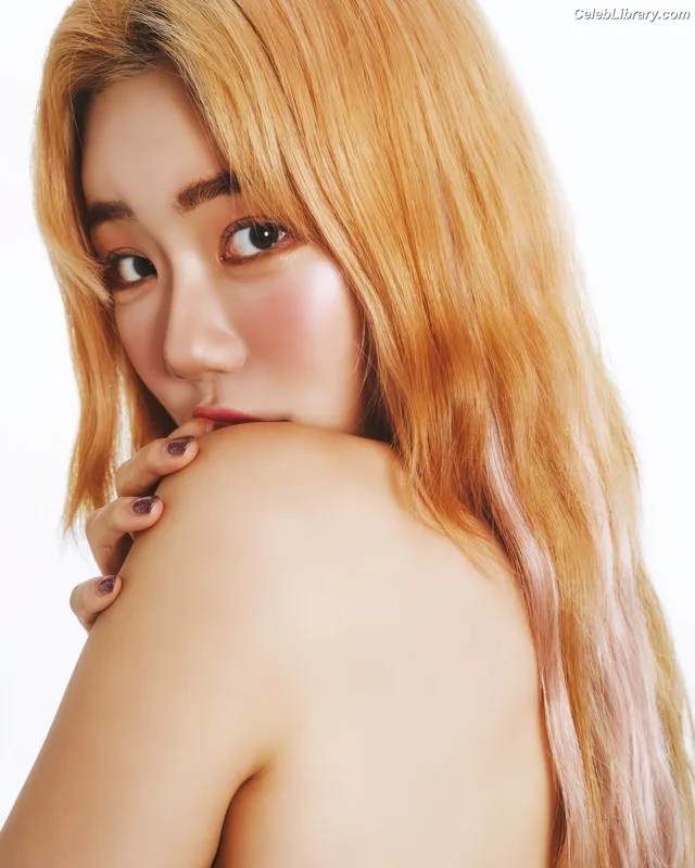 Berry (빛베리) photo 1 of 2598