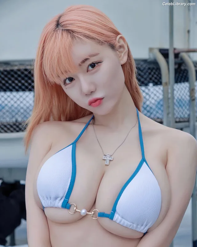 Berry (빛베리) photo 7 of 2598