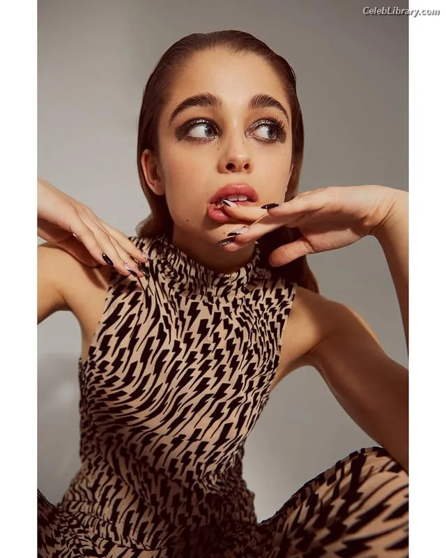 Berta Castañé photo 11 of 230