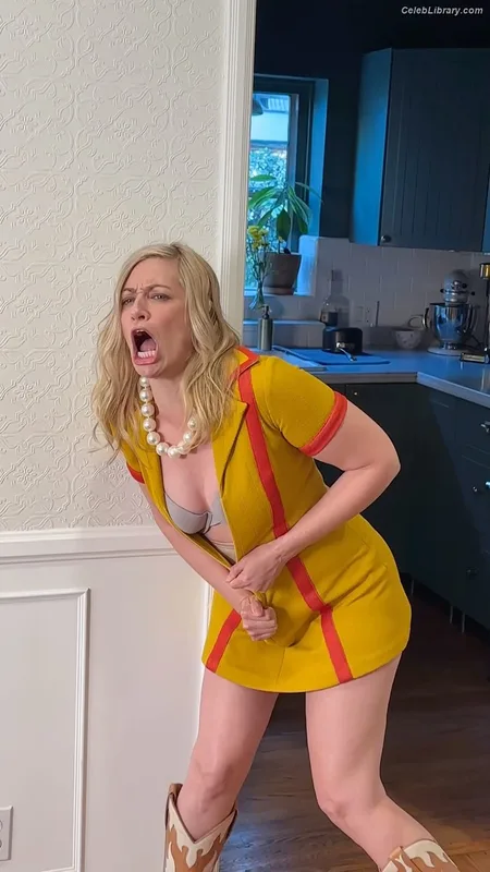 Beth Behrs photo 1 of 15