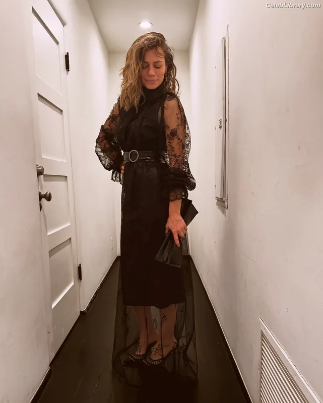 Bethany Joy Lenz photo 10 of 35