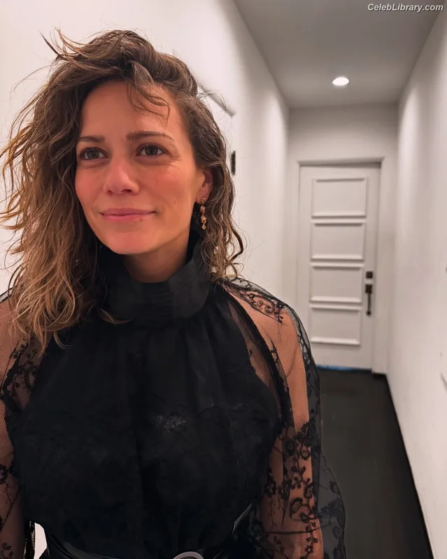 Bethany Joy Lenz photo 11 of 35