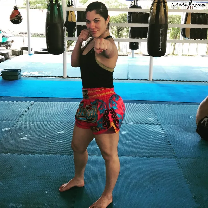 Bethe Correia photo 23 of 424