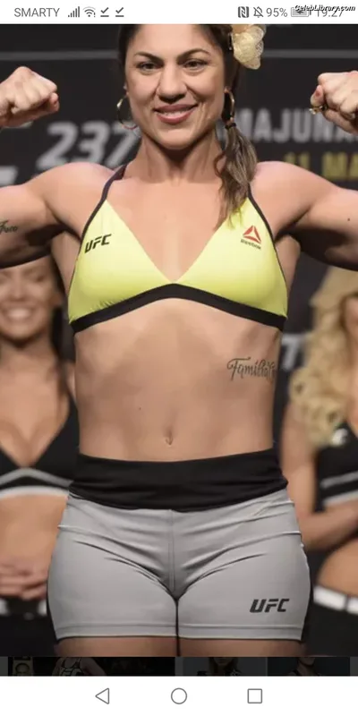 Bethe Correia photo 17 of 424