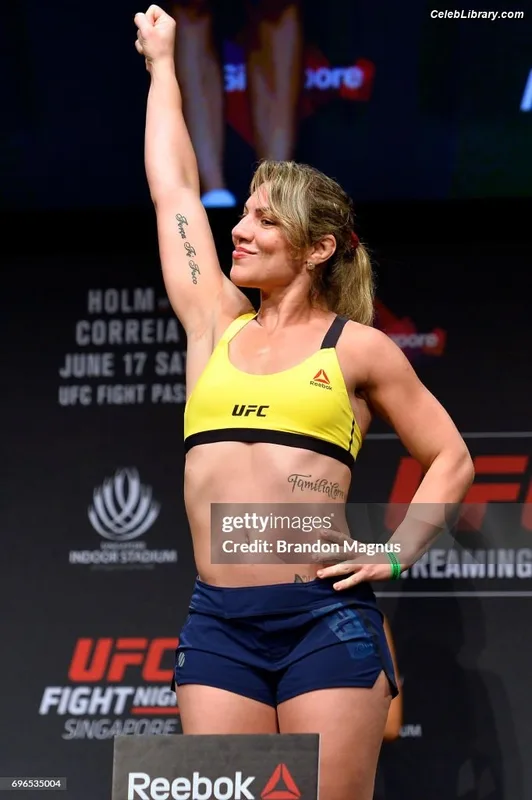 Bethe Correia photo 1 of 424