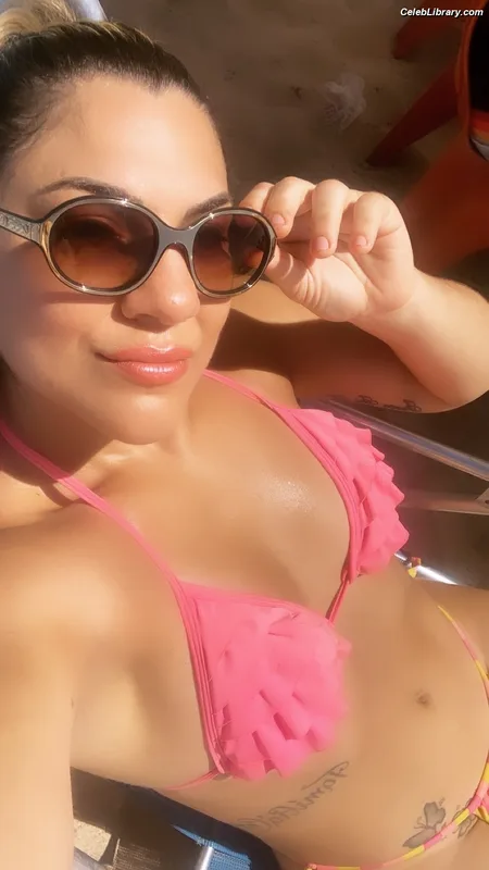 Bethe Correia photo 17 of 424