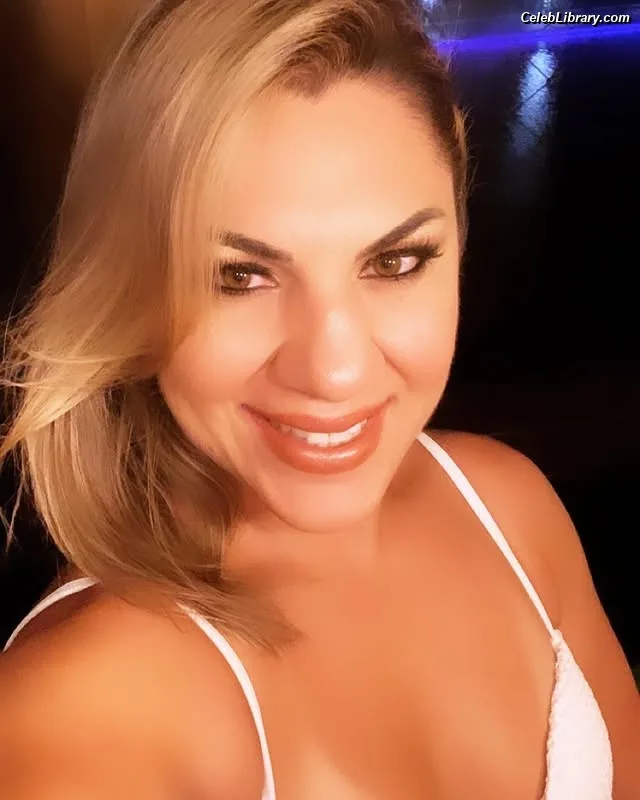 Bethe Correia photo 23 of 424